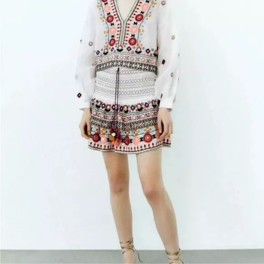 ZARA Short high-waist skirt /elastic smocked waist/embroidery/drawstrings/Size M